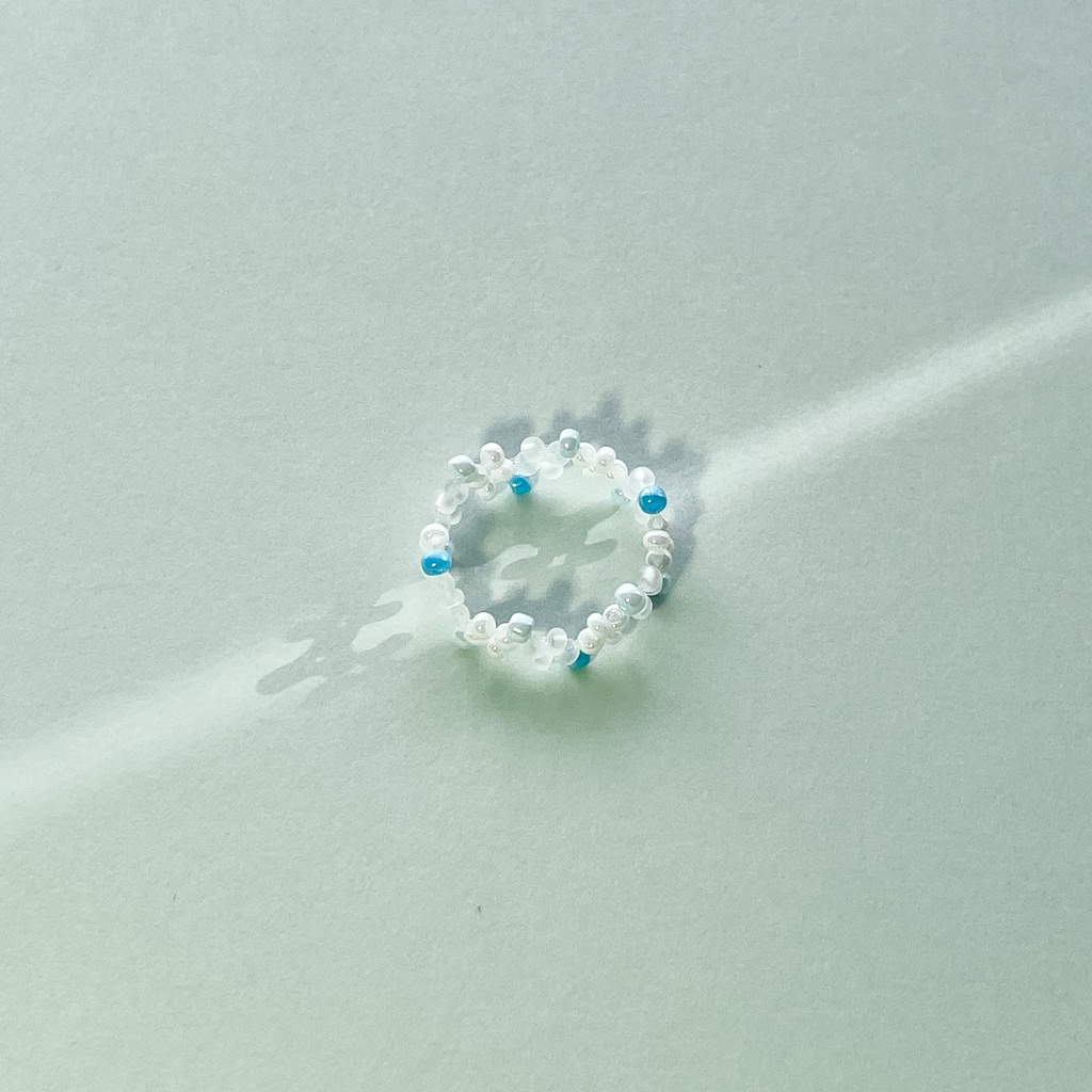 ビーズリング　ひとひら　102