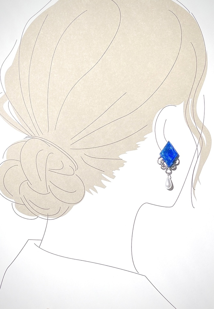 【青の夜会】 ブルーダイヤ ピアス イヤリング