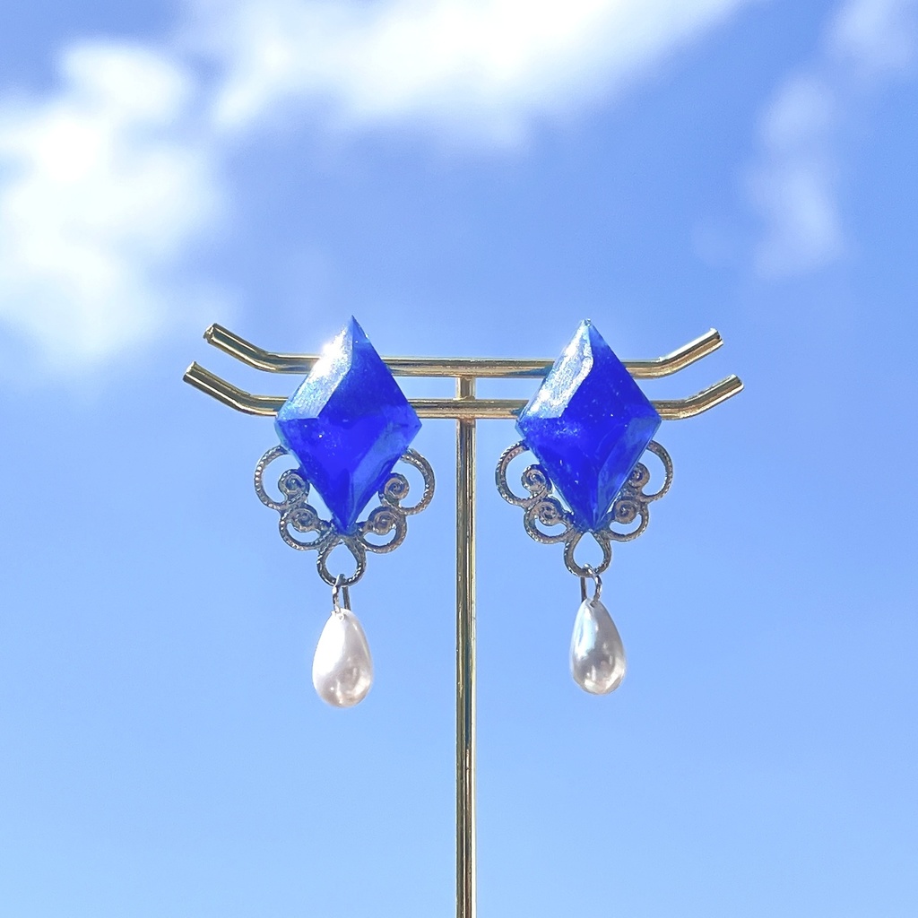 【青の夜会】 ブルーダイヤ ピアス イヤリング