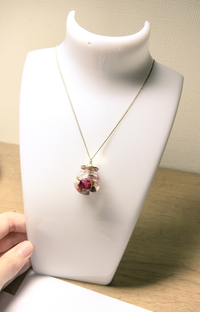 ハーバリウムペンダント