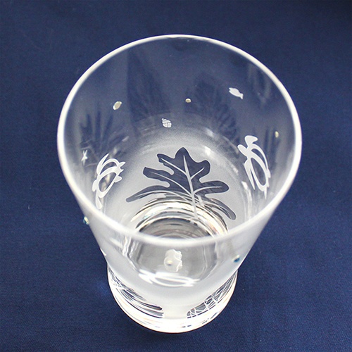 【ホヌと南国の葉っぱ】タンブラーグラス ★名入れ加工対応品(有料)