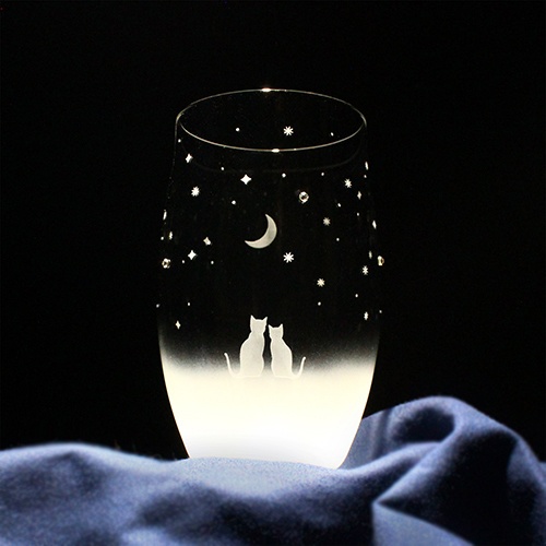 【一緒にみる三日月の夜空／Ｌサイズ】 猫モチーフのタンブラーグラス（vol.1-L）★名入れ加工対応品（有料）
