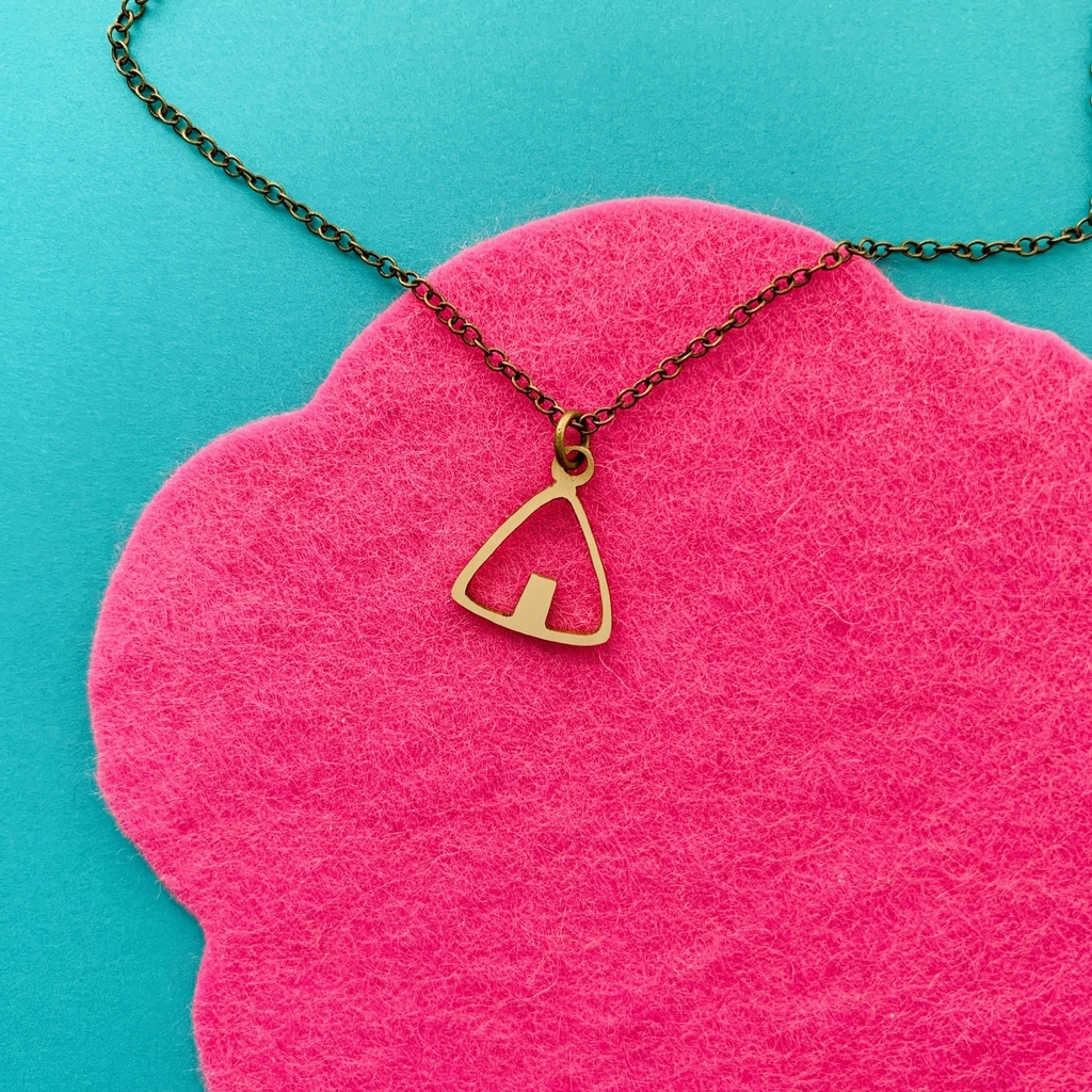 ふつうおにぎりネックレス