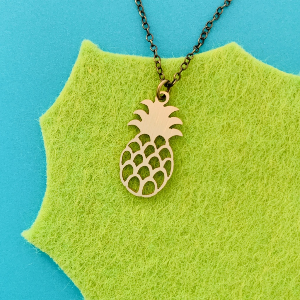 もぐもぐ食べものネックレス