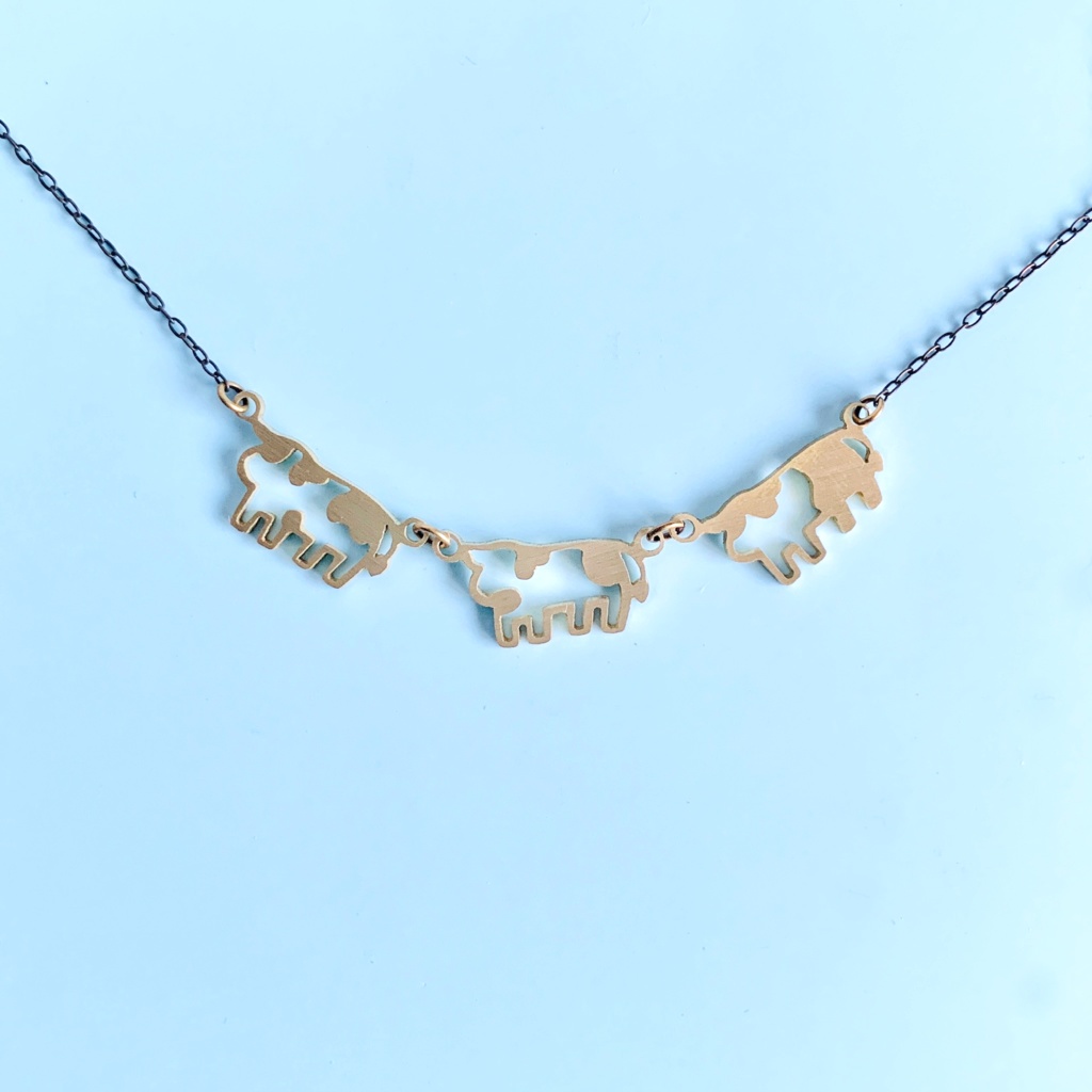 牧場のネックレス