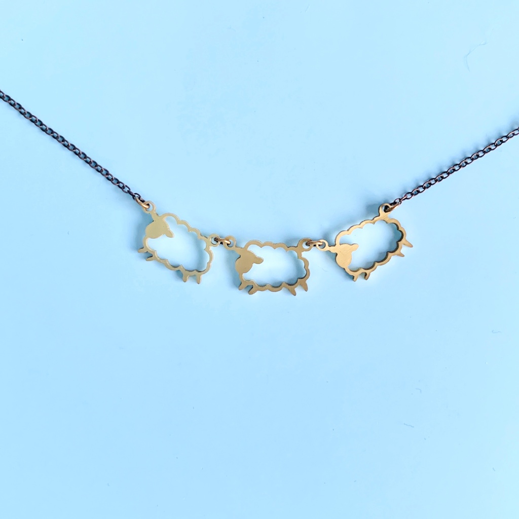 牧場のネックレス