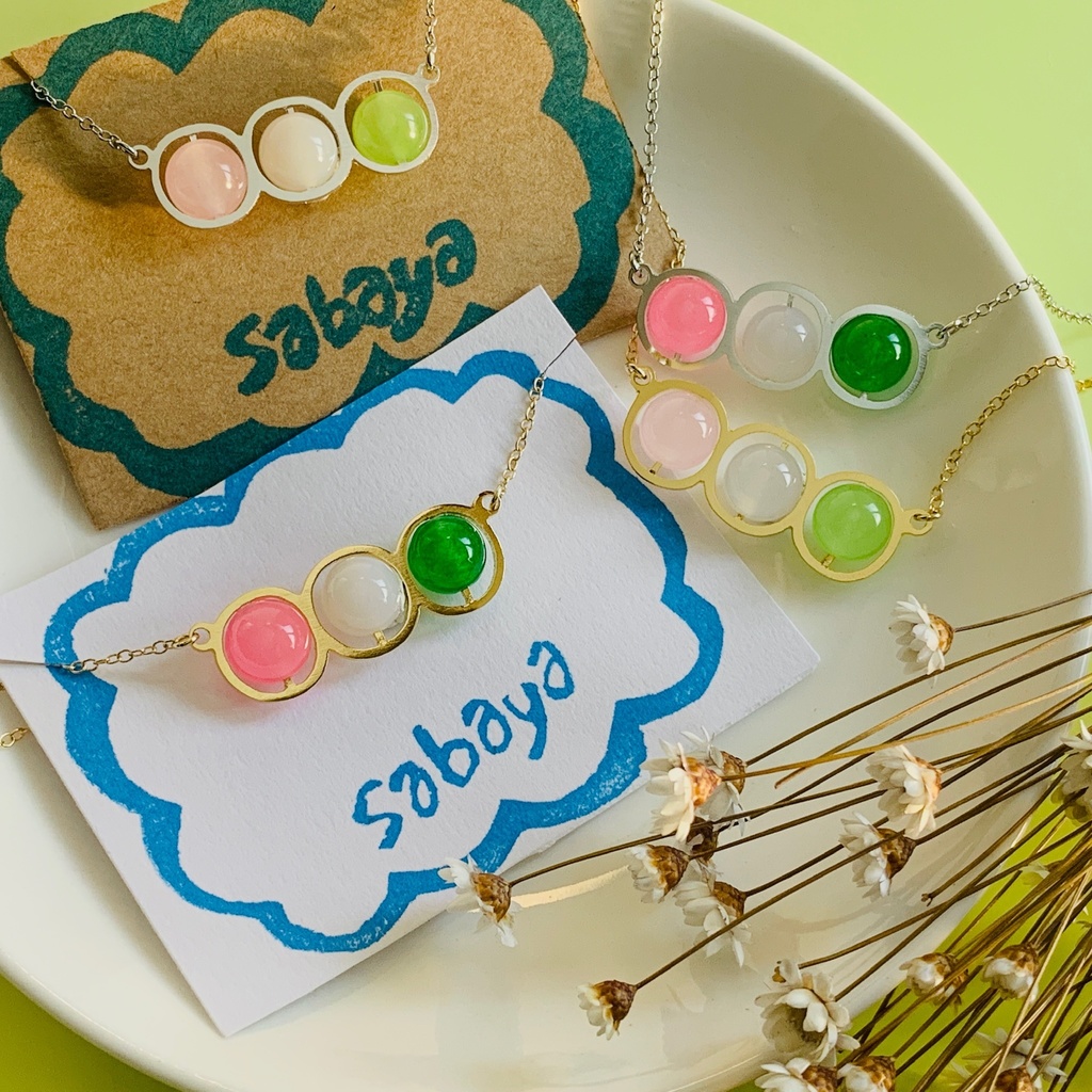 お団子ネックレス 横