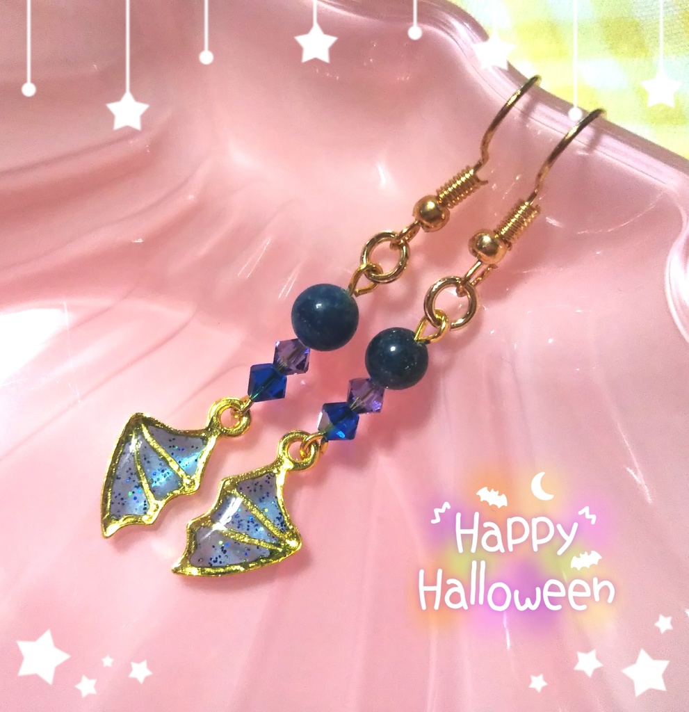 コウモリ羽のピアス-blue-