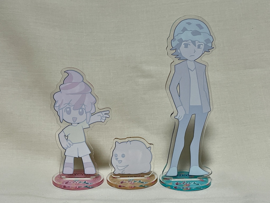 アクリルスタンド三点セット【200円引き】※3秒見つめてアクリルキーホルダーは付きません