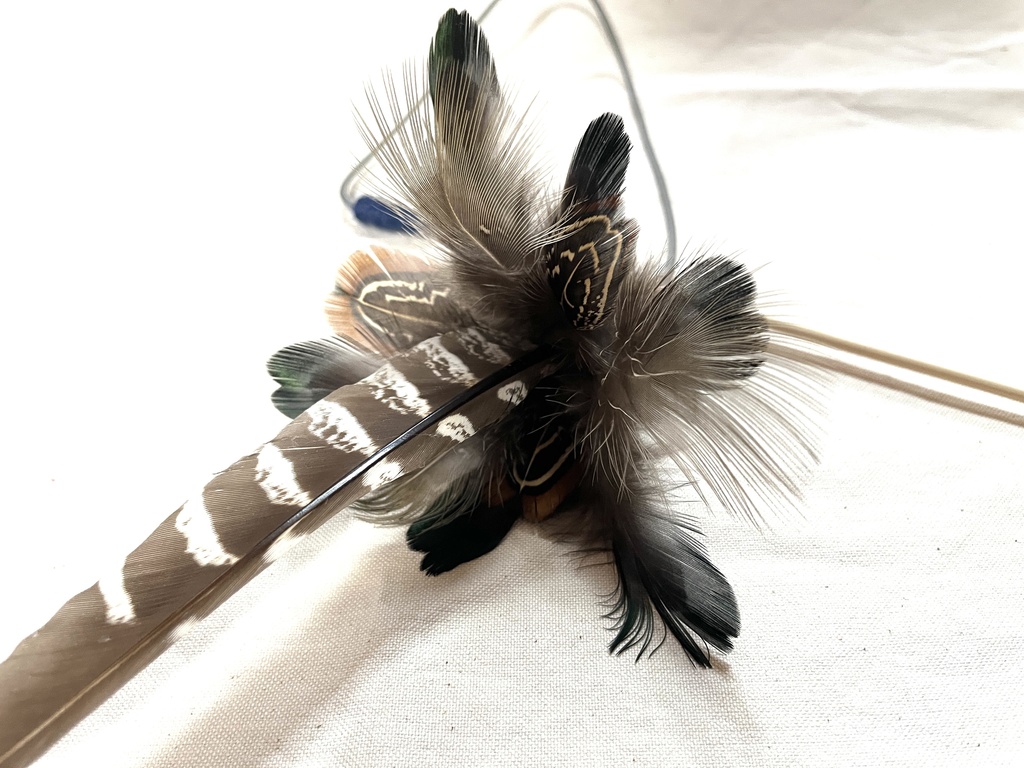 キジ羽根猫じゃらし(紐タイプ)あんしんBOOTHパック発送