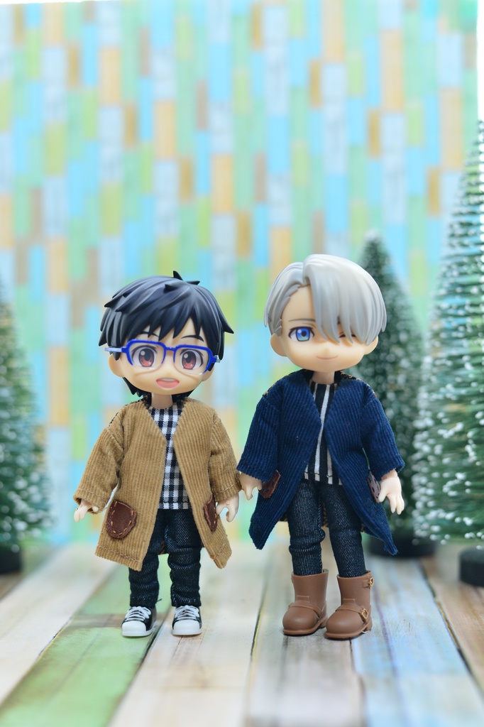 後ろチェックコーデュロイコート