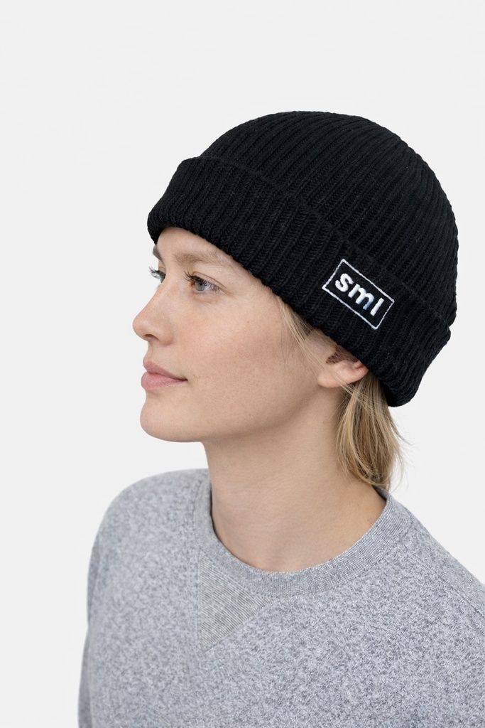 SMLロゴ入りオリジナルニット帽