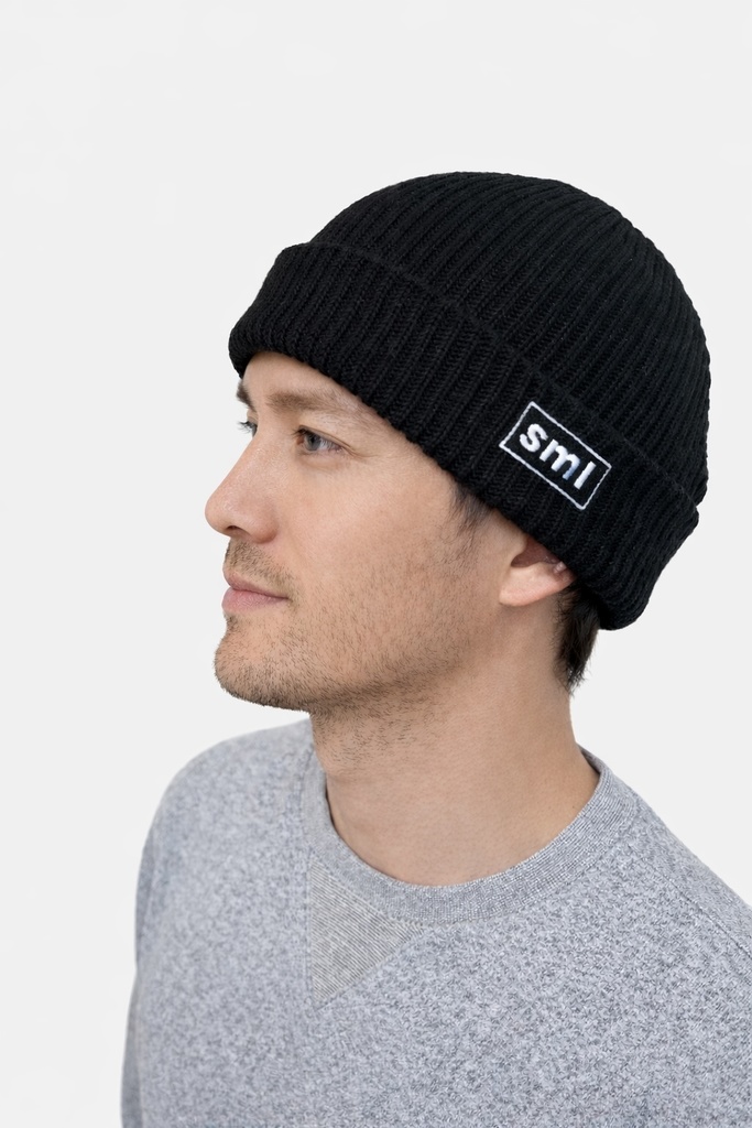 SMLロゴ入りオリジナルニット帽