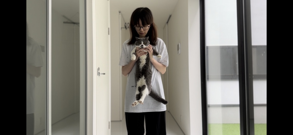 アッシュが世界を救うTシャツ(Ash Saves the World T-Shirt)