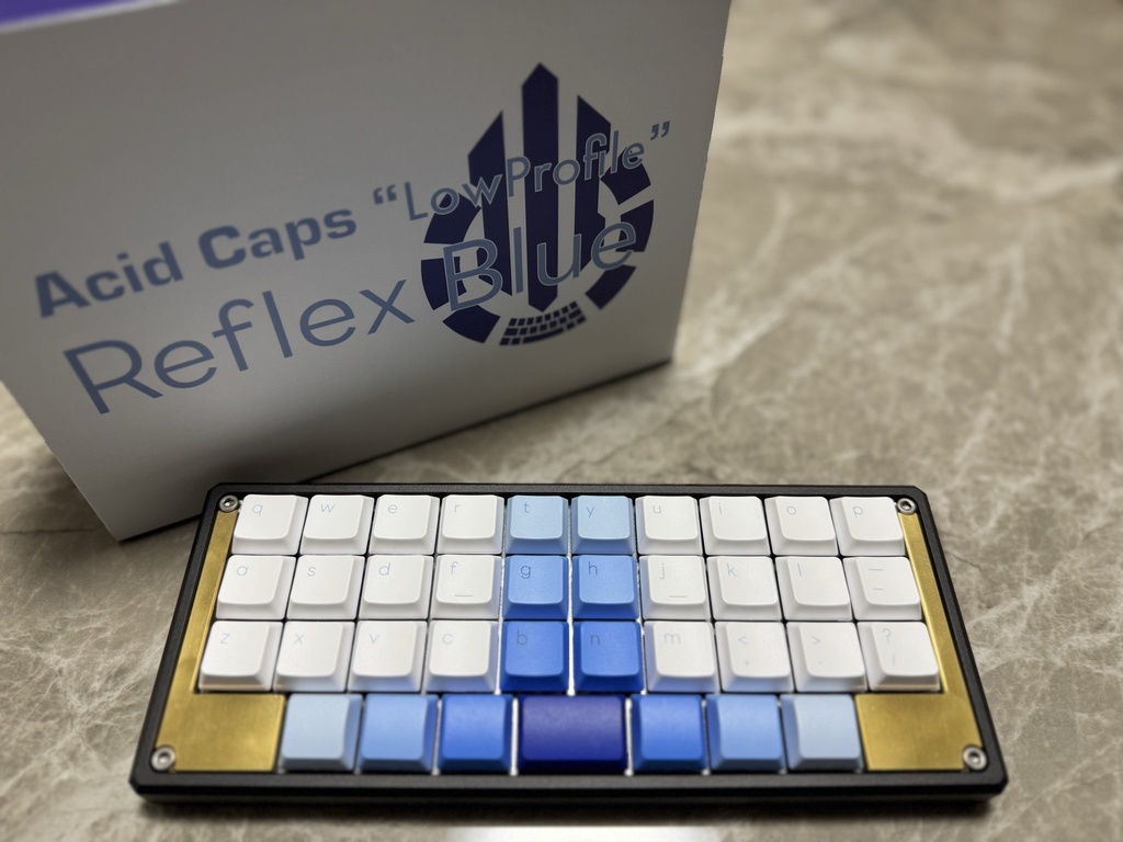 「Acid Caps “LowProfile”」Reflex Blue