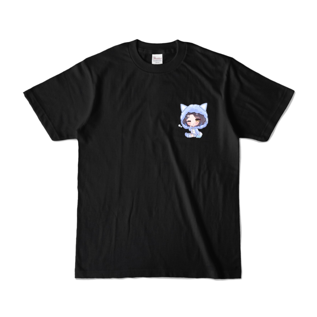 なりり 黒Tシャツ