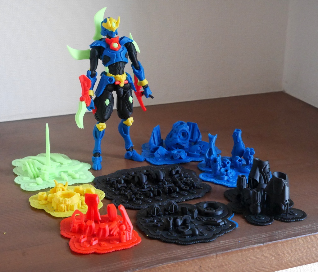 オリジナル可動フィギュア 『カルラ』