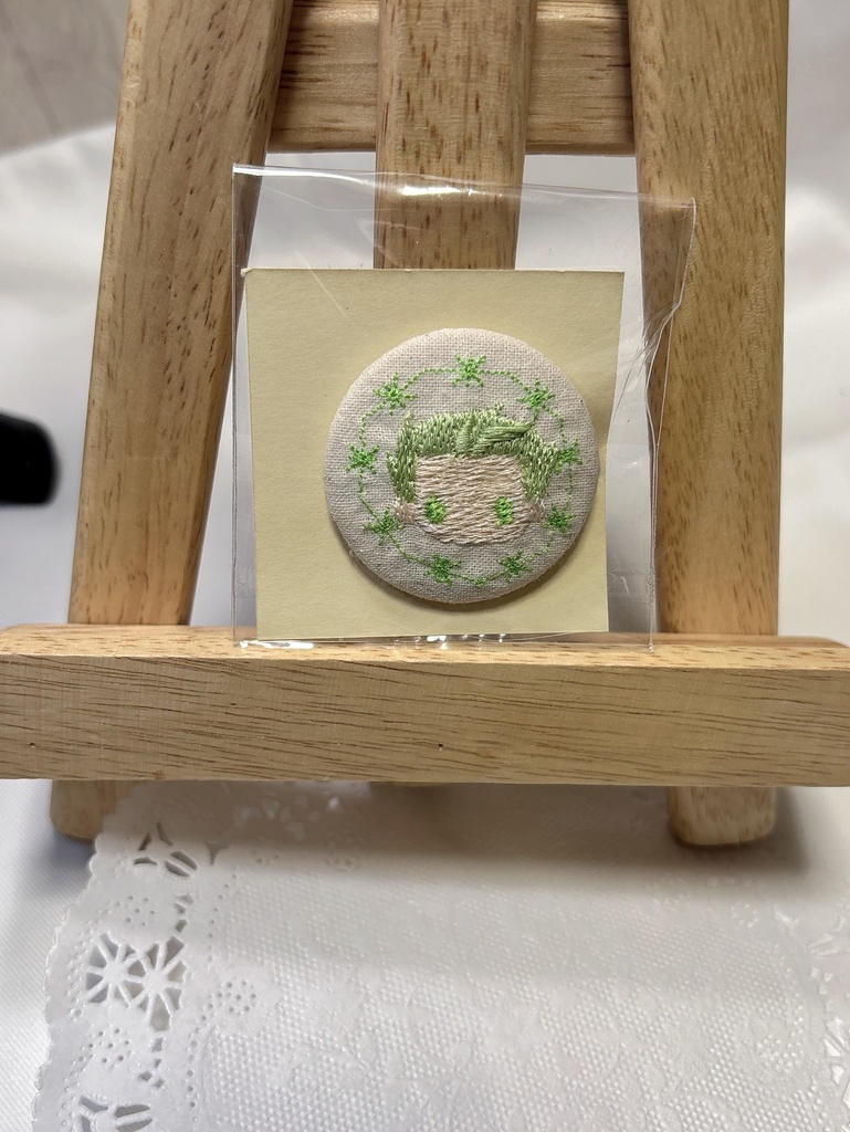 刺繍缶バッチ エース デュース エペル セベク カリム ヴィル リリア