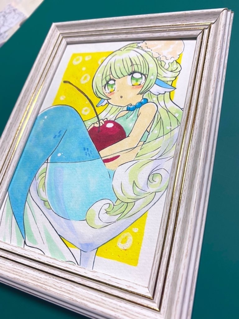 🧜🏻♀️🍒🍸