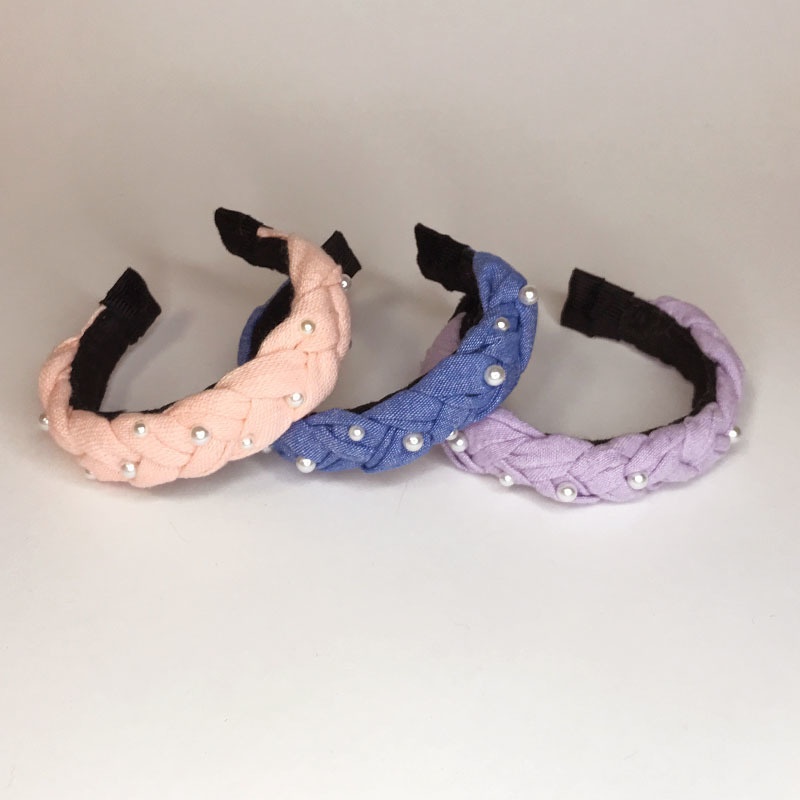 三つ編みカチューシャ