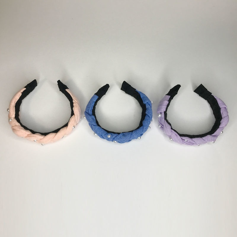 三つ編みカチューシャ