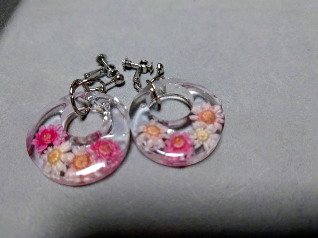 ドライフラワーイヤリング