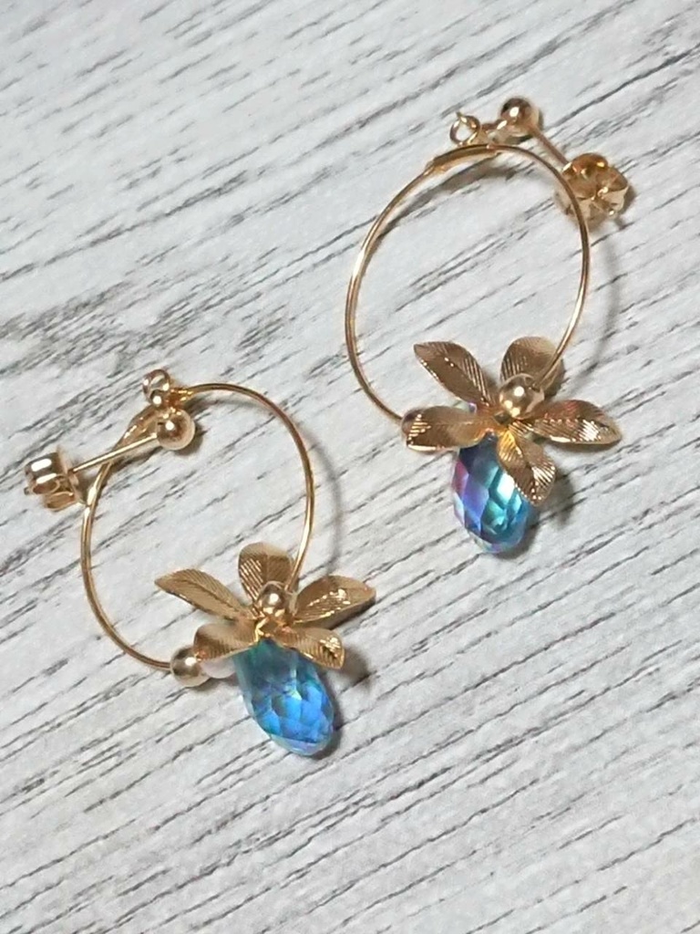 白山吉光イメージ ピアス