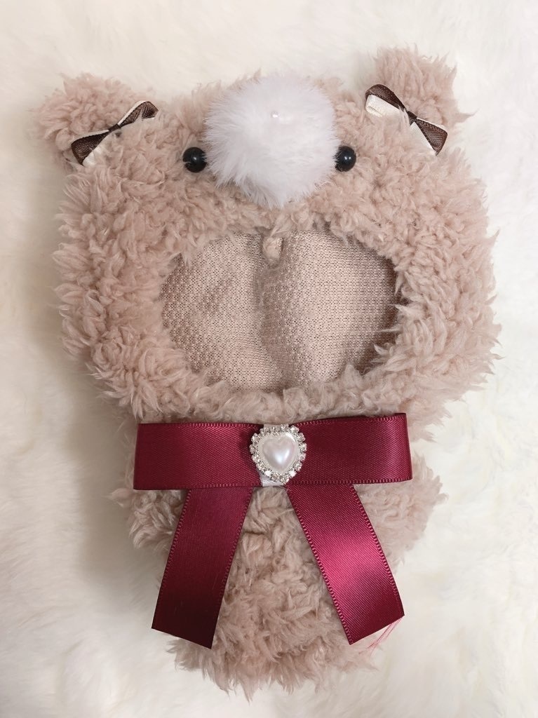 くま 赤リボン
