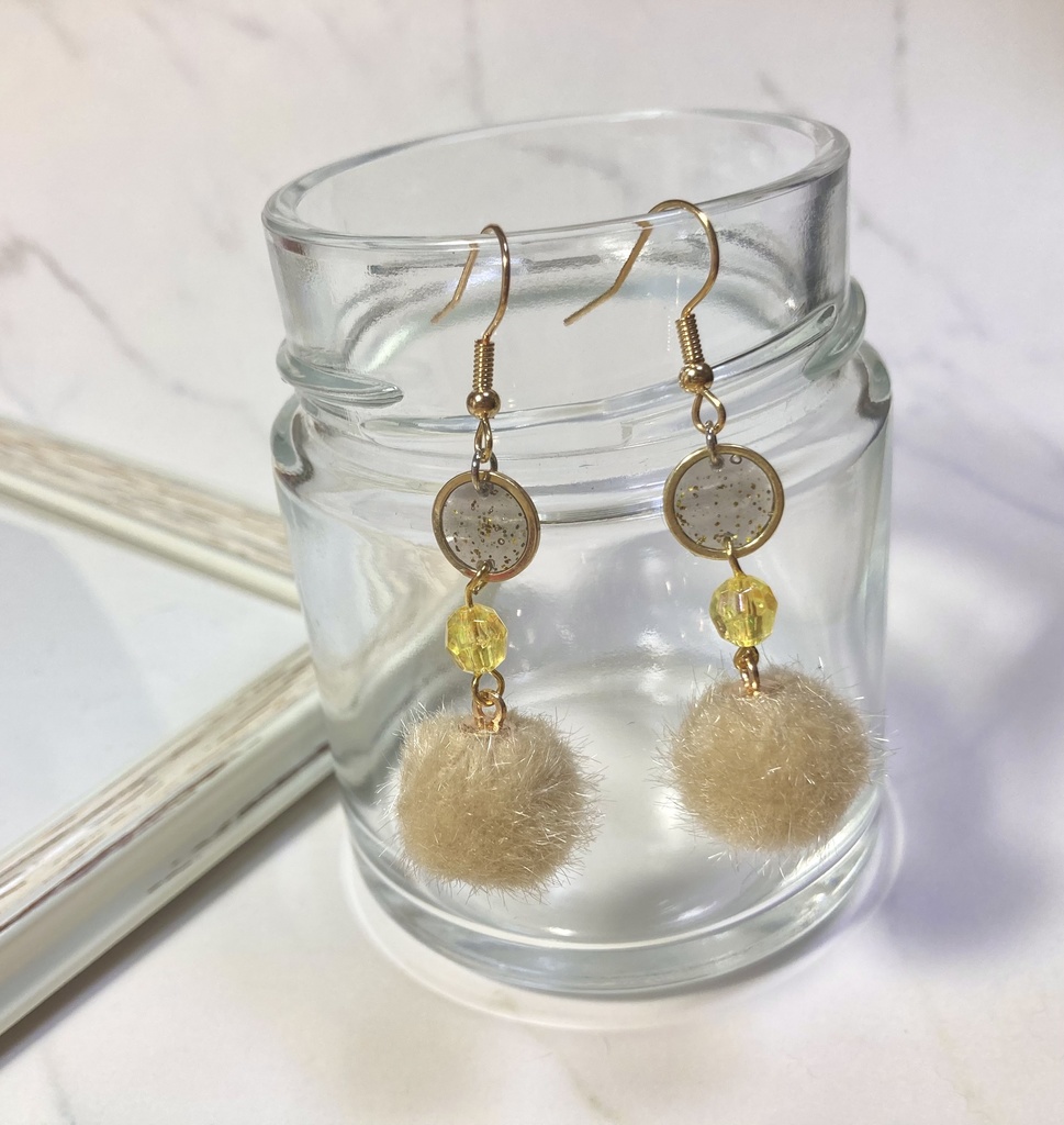 色違いガラルニャース イメージピアス