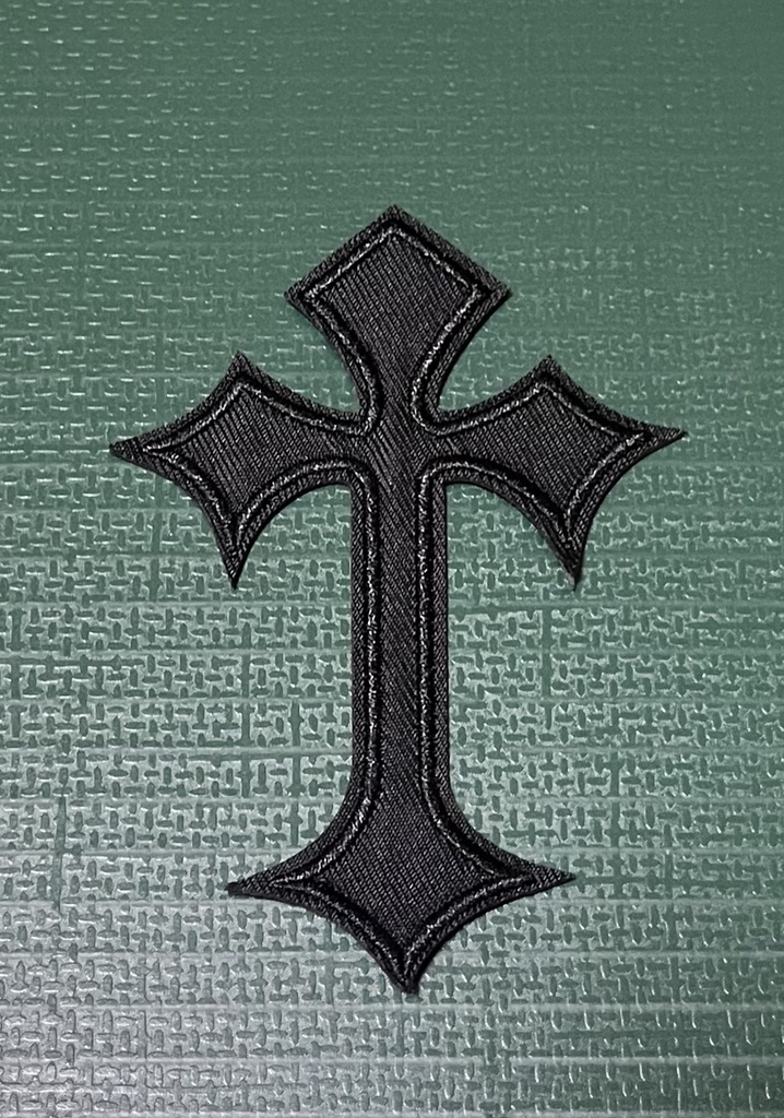 【受注】スタッズ付ブリーチZIPパーカー