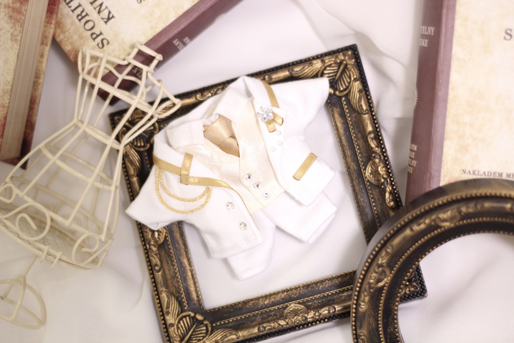 ❁⃘*.゚ホワイトスーツPrince style❁⃘*.゚