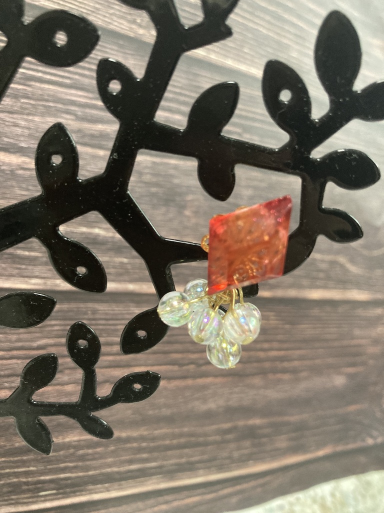 推し色ピアス、イヤリング