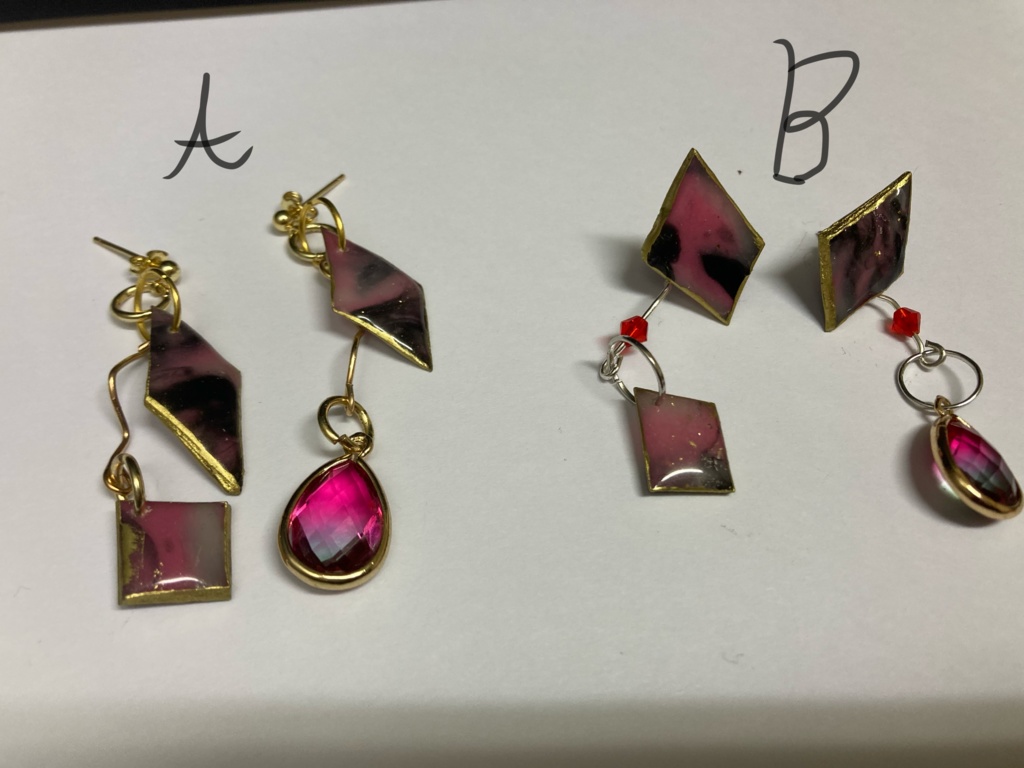 イメージピアス(アクナイ　エクシア)