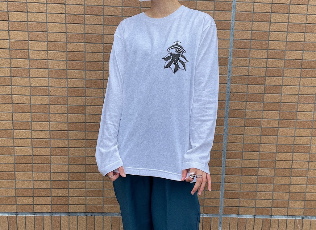 いたいけなJesusロンT(白/黒)