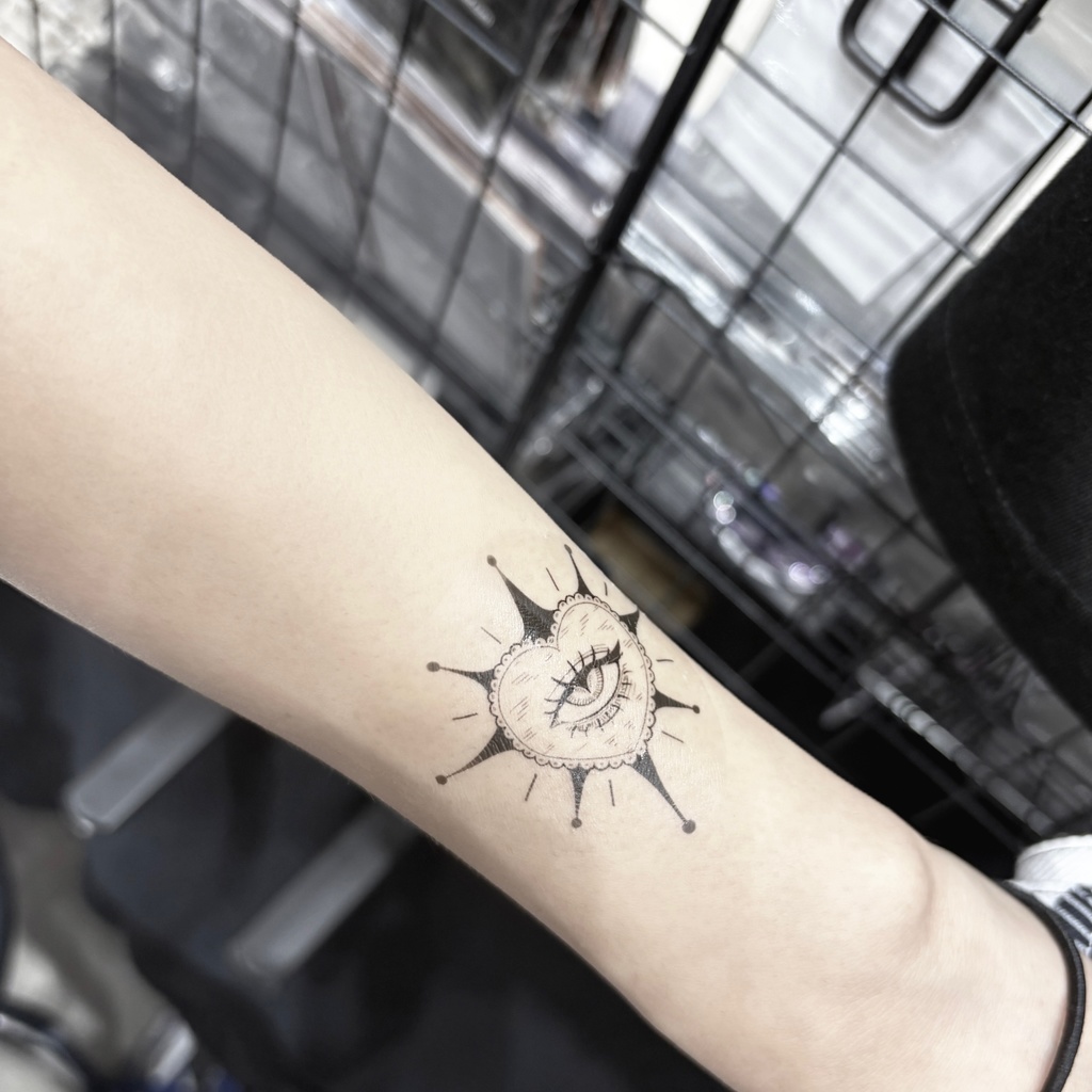 1Dayタトゥーシール-LOVE