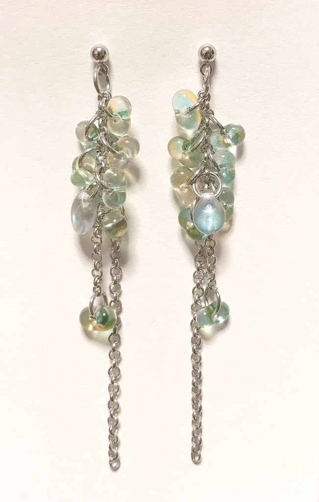 揺れるぶどうⅠ(鎖付)