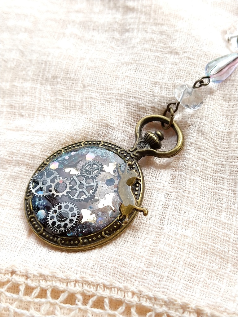 紅葉懐中時計 ニーアレプリカント モチーフ レジンキーホルダー