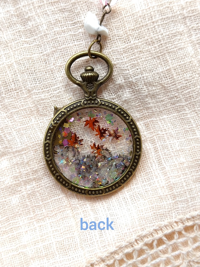 紅葉懐中時計 ニーアレプリカント モチーフ レジンキーホルダー