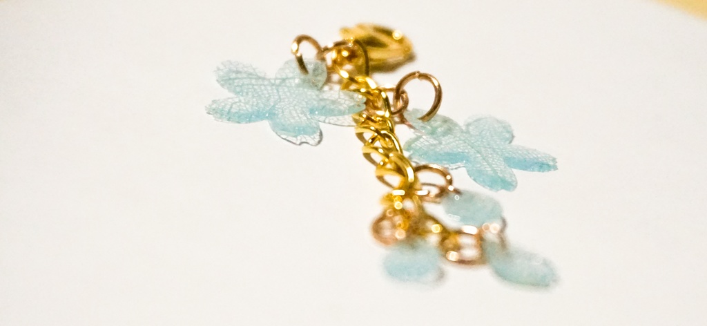 葉脈桜のドロップチャーム