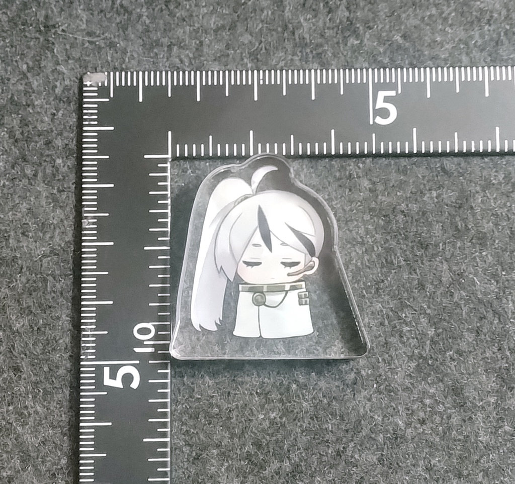 ミニ自立アクリルスタンド