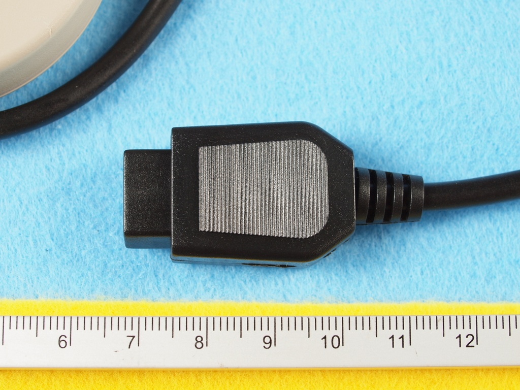 ファミコン互換機用(Dsub9ピン) コントローラー変換ハーネス スーパーファミコン純正コントローラーをFC互換機で使えるようにします。