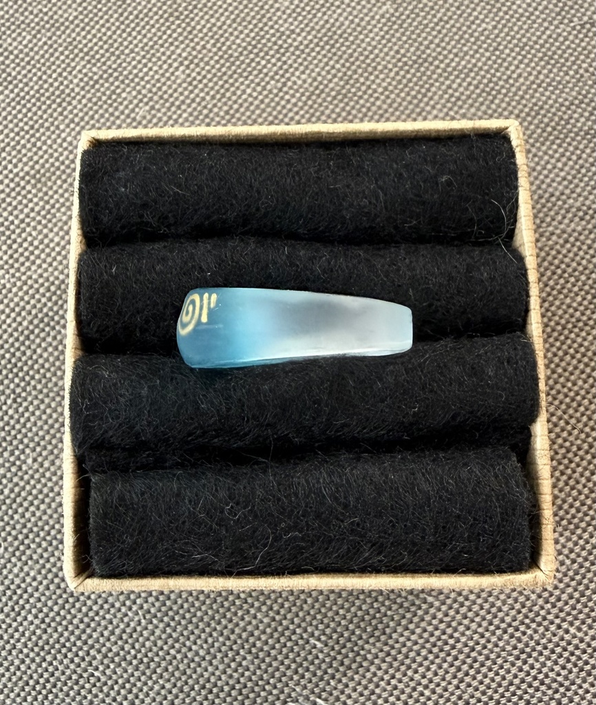 想いを馳せる装飾品(リング)