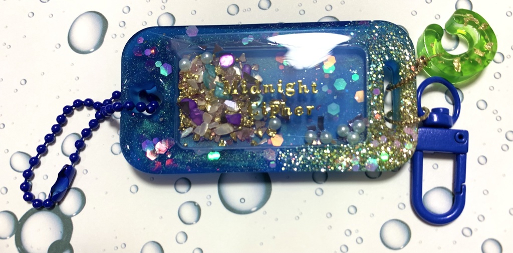 真夜中の暗号イメージ シャカシャカネームタグキーホルダー