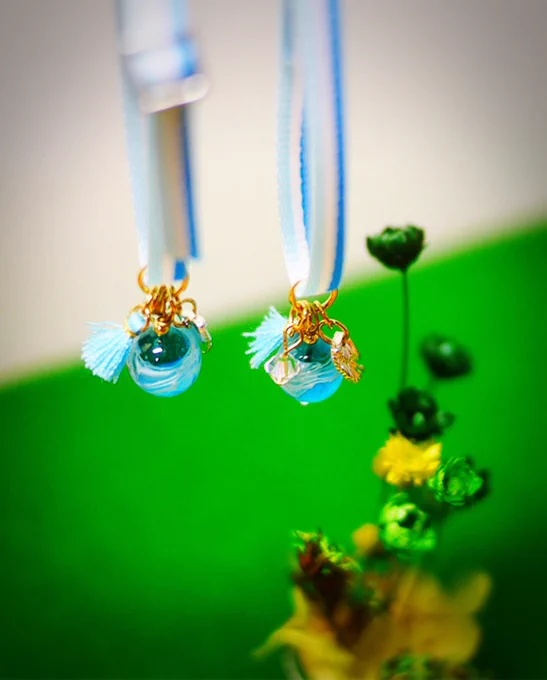 ガラス玉チャームショルダー/ネックレス