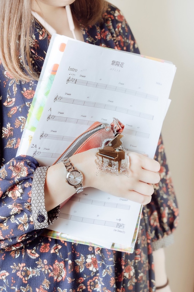 ピアノアクリルキーホルダー