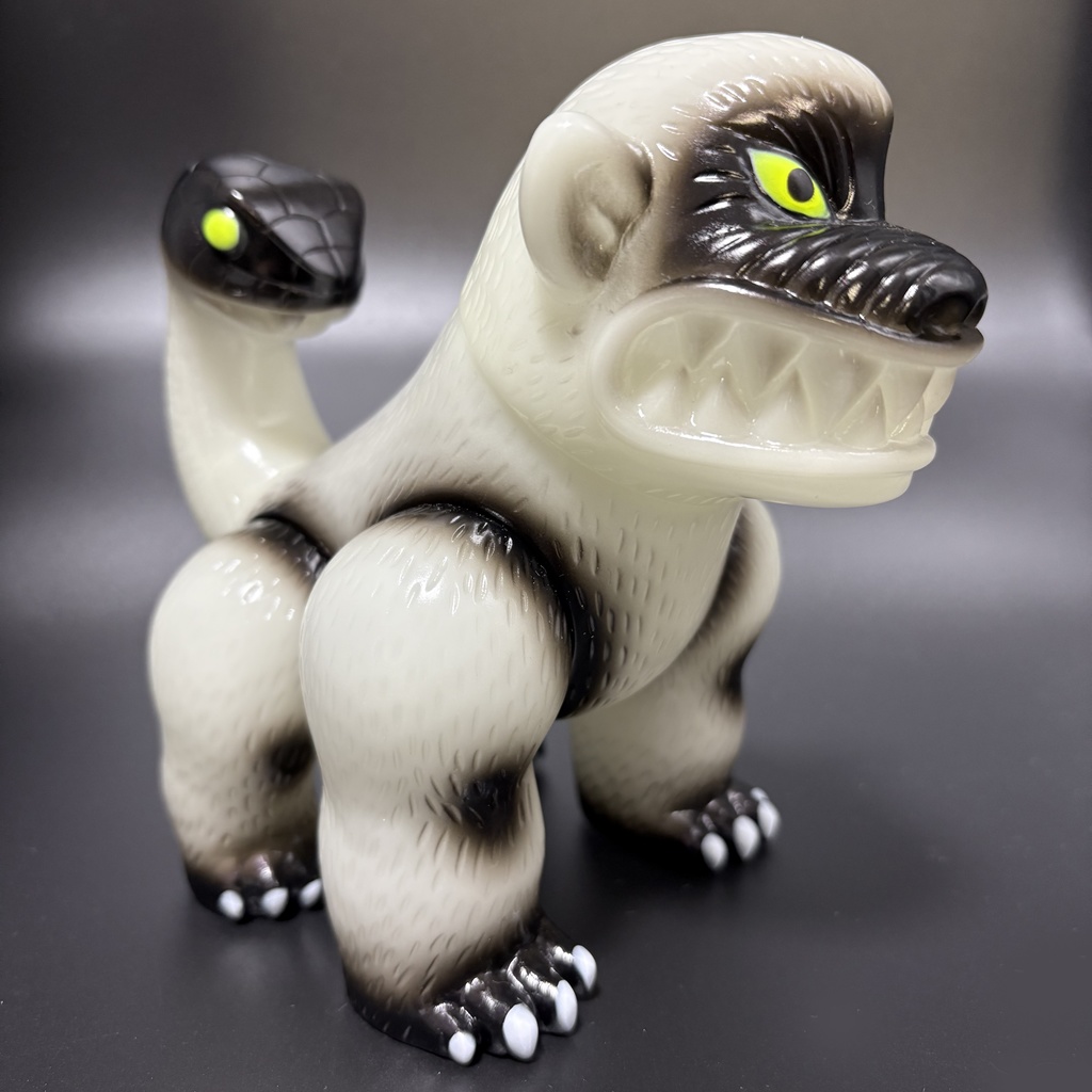 5/8(20時より販売開始)ヌエ公DX蓄光ブラックパール(白爪)