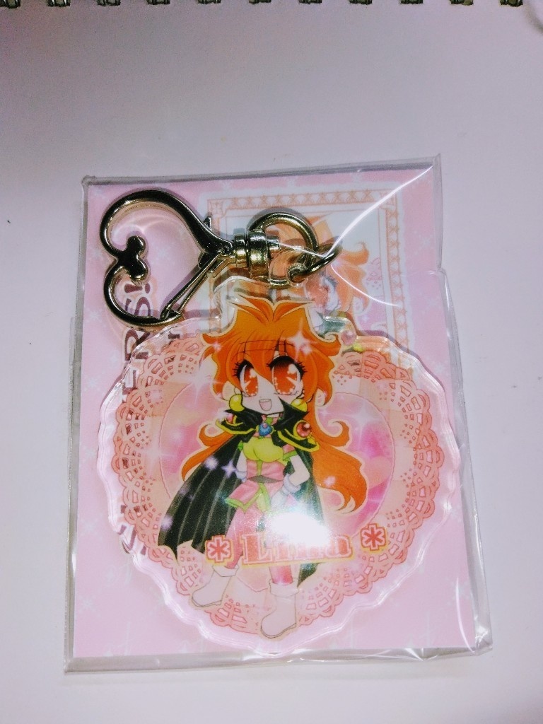 アクリルキーホルダー・リナ