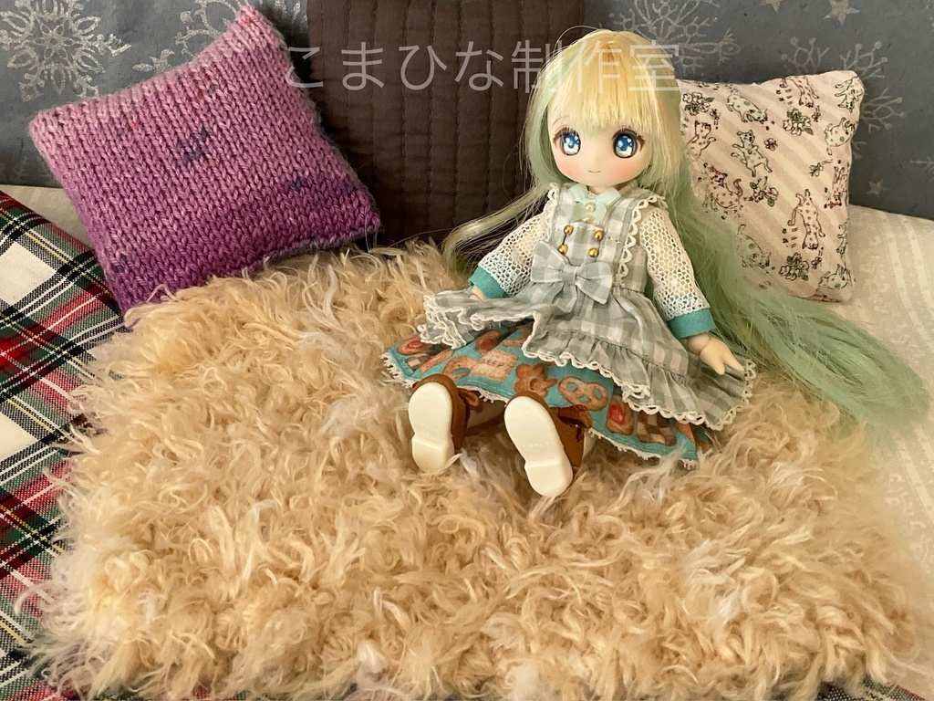 ふわふわミニラグ