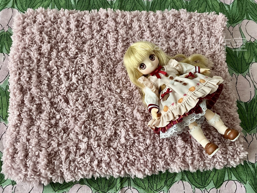ドール用 もこもこラグ
