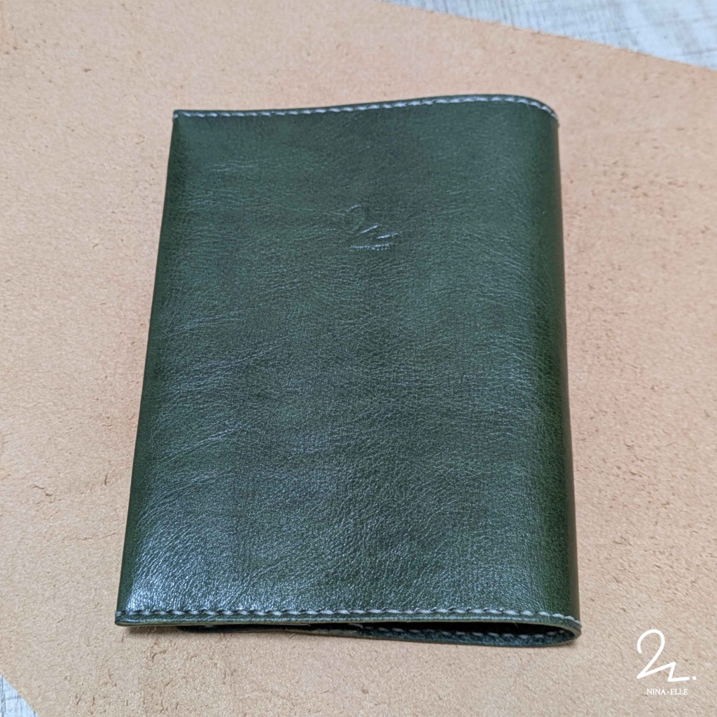 【えるちのレザクラ】文庫本サイズブックカバー【2025Winter】